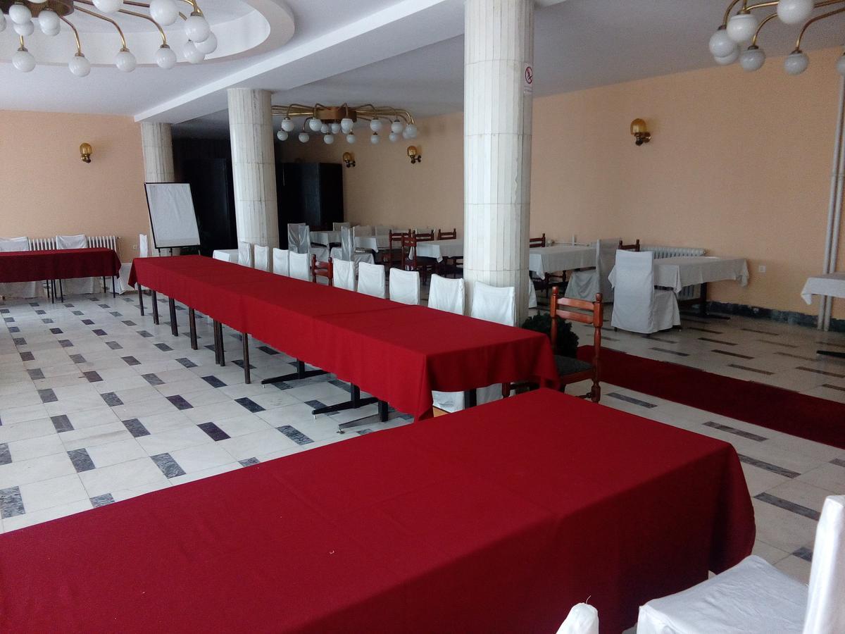 סקופיה Hotel Vodno מראה חיצוני תמונה